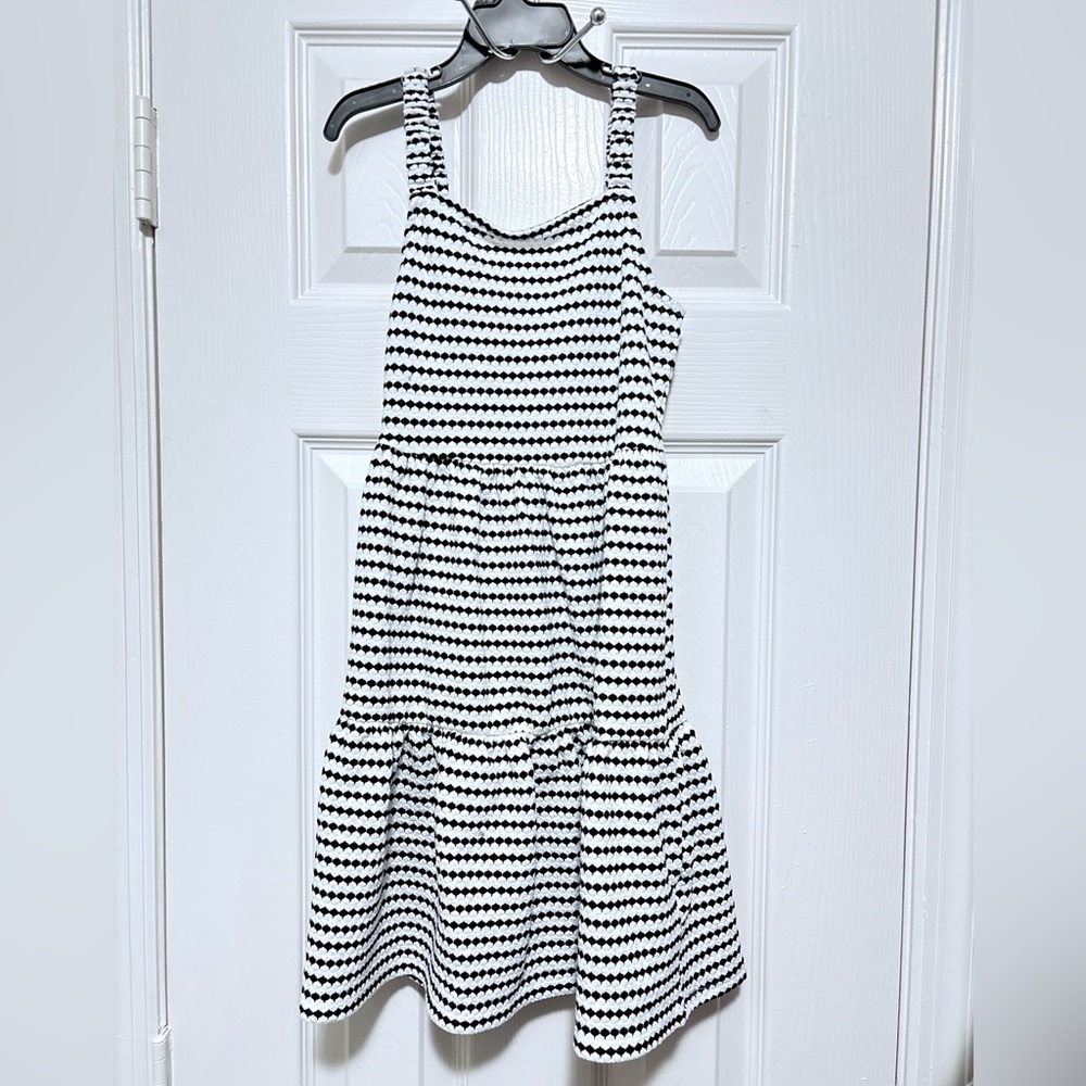 Pre-owned primark cares black & white tiered ruffled sundress for girls/Size 7-8